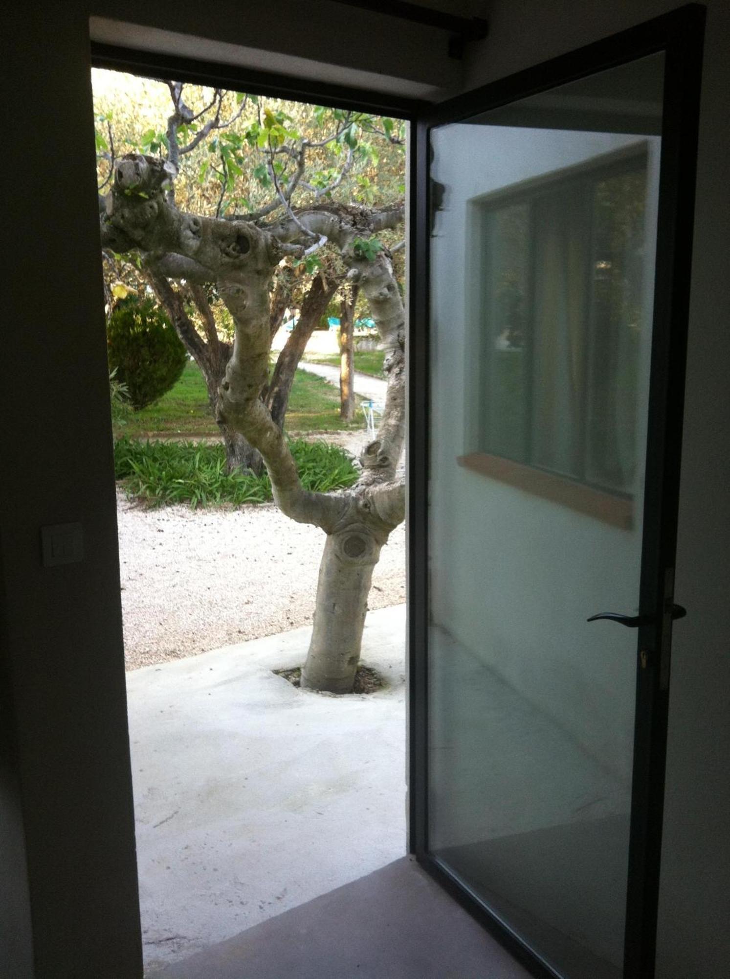 Du Cote De Chez Soi Hotel La Ciotat Quarto foto